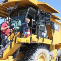 kid-on-haul-truck42e3c706-fd7b-fcb1-9ecc-82ce80b7a35e61386A7C-4FBE-9D8D-751C-1BB9EEC5BF9C